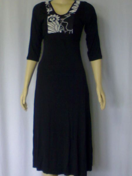 vestido de viscolaycra com frente estampada
